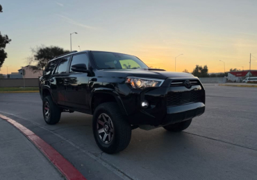 2020 Toyota 4Runner • TRD Off-Road Premium Sport Utility 4D