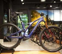 2024 Specialized Turbo Levo Comp Carbon
